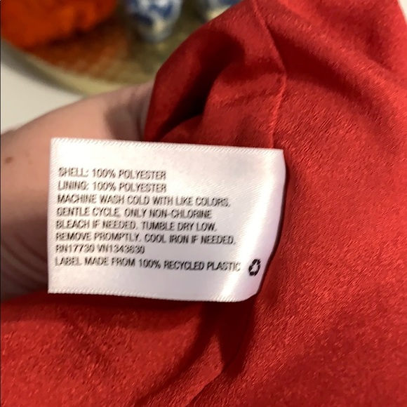 Tropical off the shoulder dress in red - Picture 8 of 8